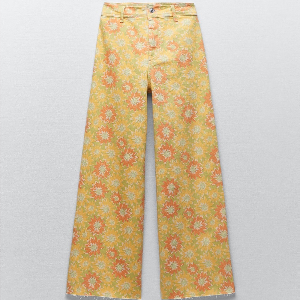 Zara Marine Straight Floral Jeans. Size 6. Worn twice.